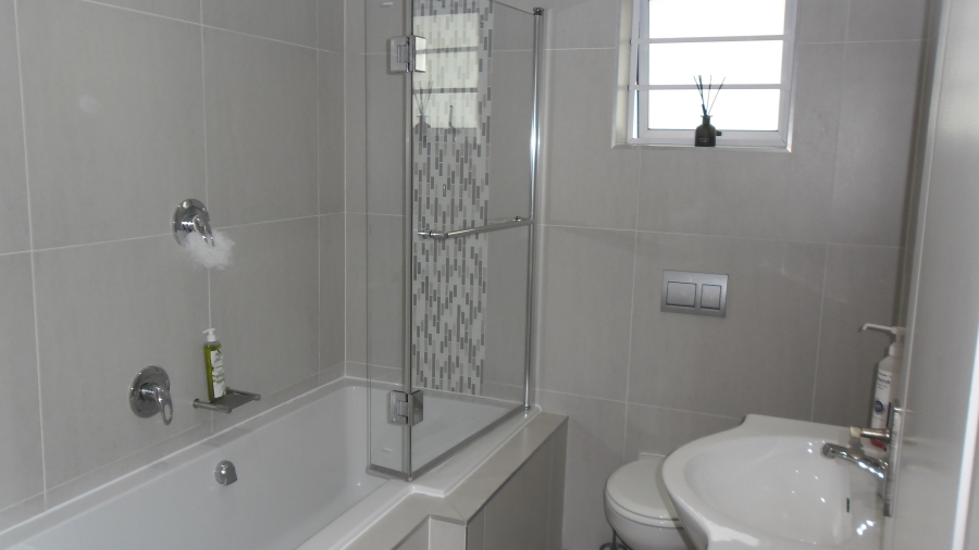2 Bedroom Property for Sale in Gonubie North Eastern Cape